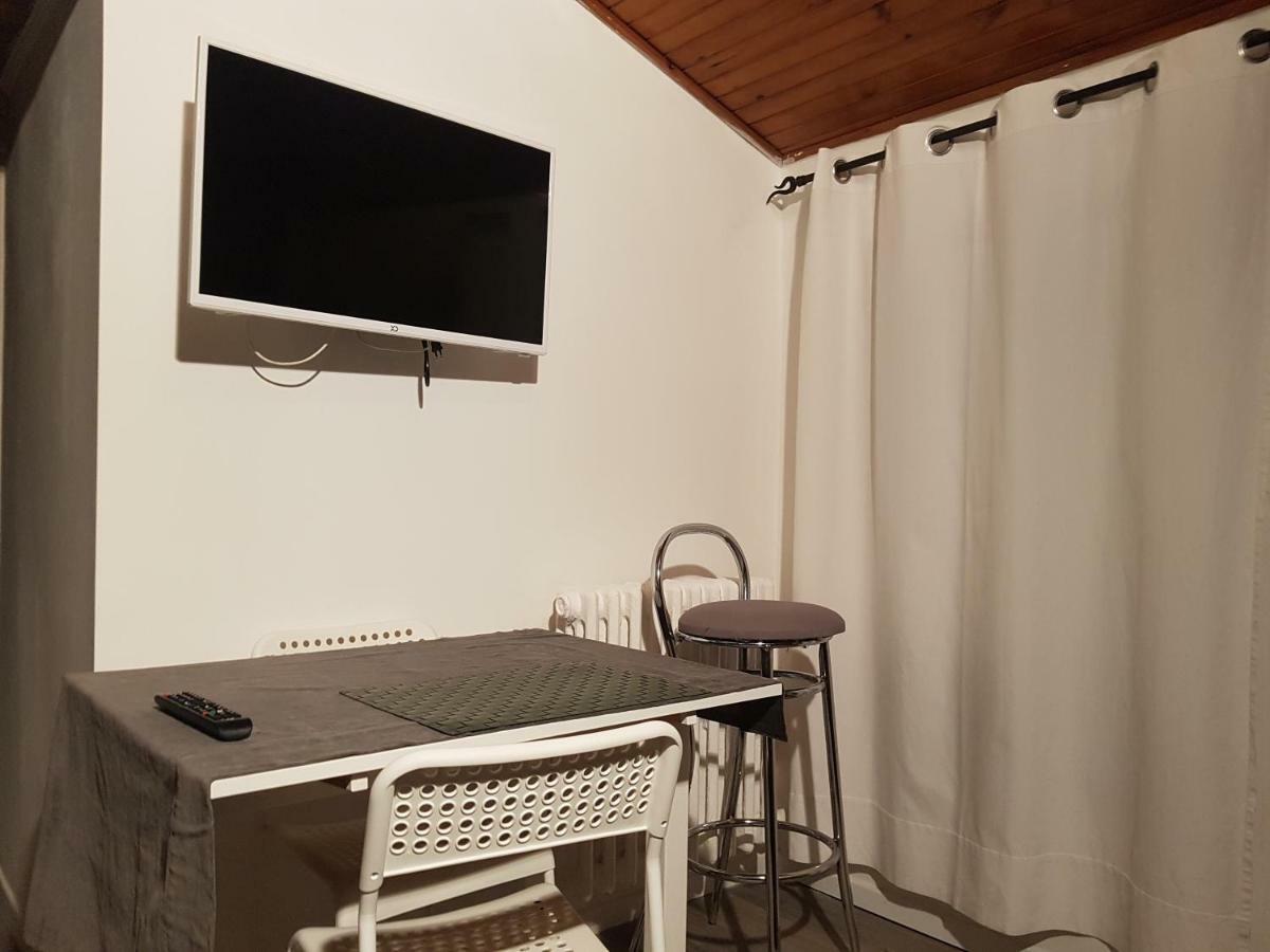 Sweet Apartment Suite Castelmerlo 볼로냐 외부 사진